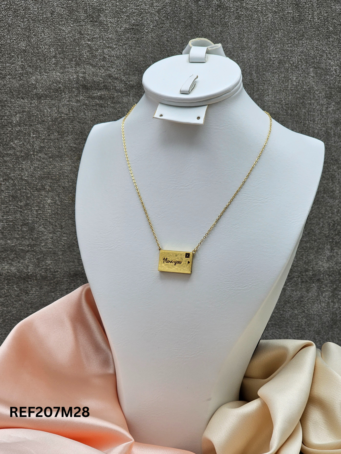 collier en acier inoxydable avec Enveloppe personnalisée