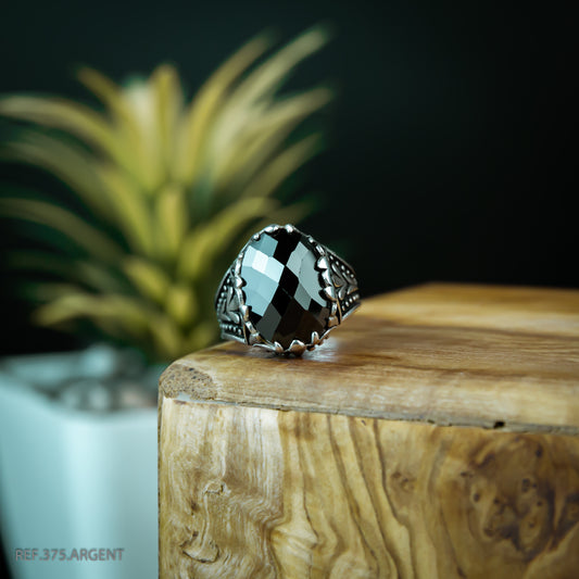 Bague Homme Argent 925 Moderne Motif Fleur Gravé Pierre Noire