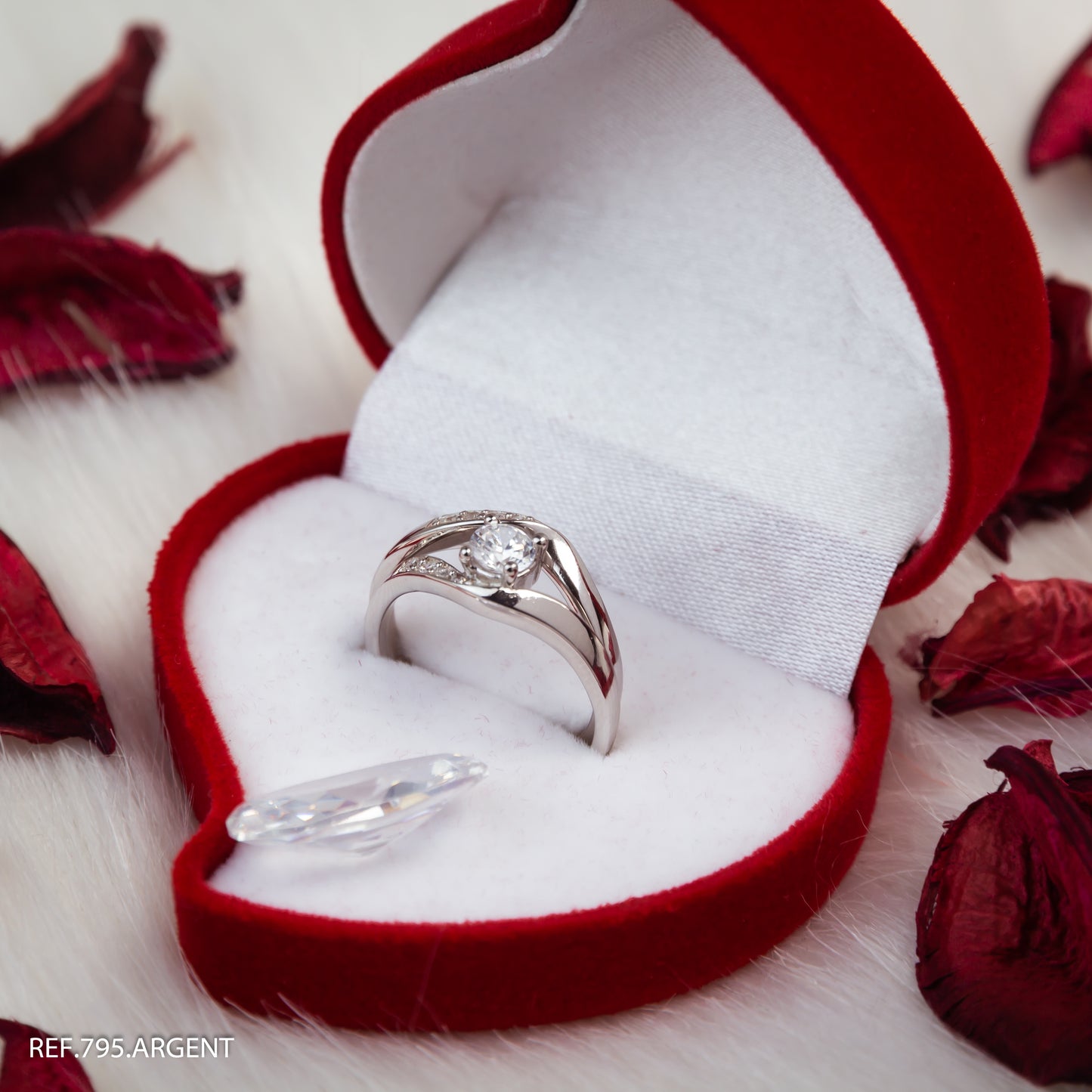 Bague Argent Thailande Motif Décalé Avec Perles Blanche